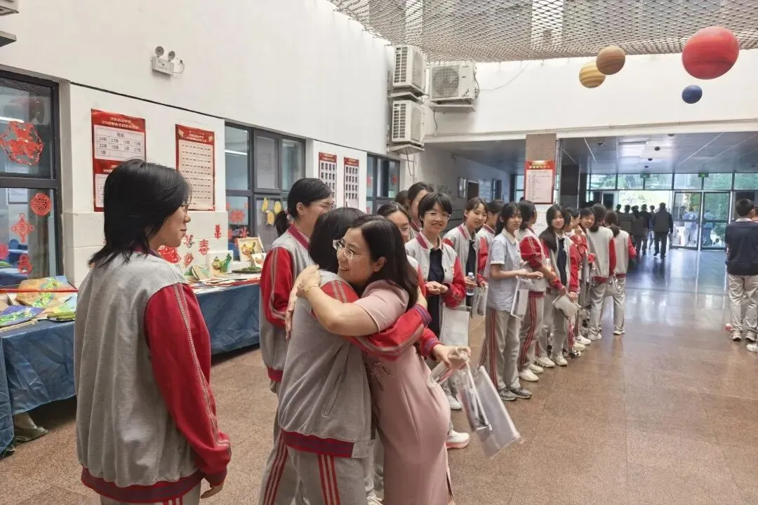 你们逐梦,我们守护!中考加油-第7张图片-四季读书网 你们逐梦,我们守护!中考加油-第7张图片-四季读书网