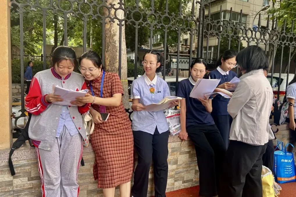 你们逐梦,我们守护!中考加油-第26张图片-四季读书网 你们逐梦,我们守护!中考加油-第26张图片-四季读书网