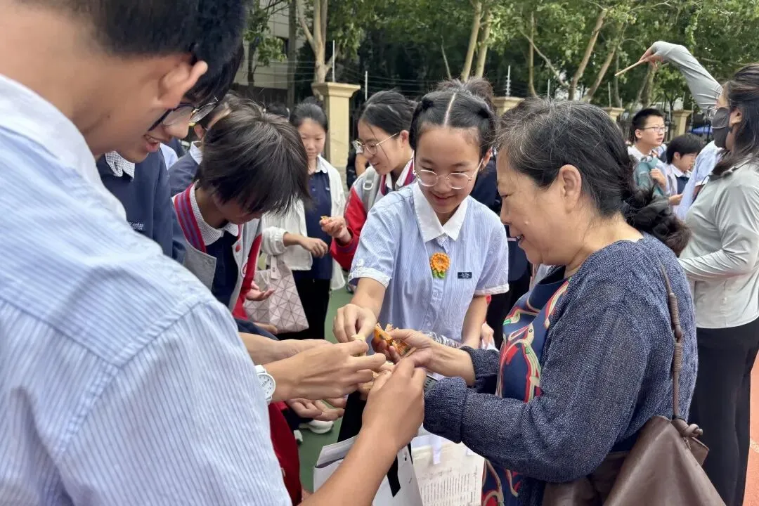 你们逐梦,我们守护!中考加油-第27张图片-四季读书网 你们逐梦,我们守护!中考加油-第27张图片-四季读书网