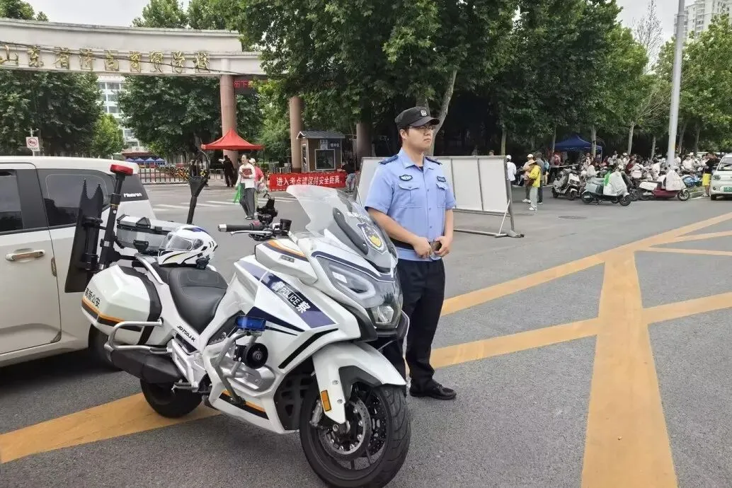 你们逐梦,我们守护!中考加油-第60张图片-四季读书网 你们逐梦,我们守护!中考加油-第60张图片-四季读书网
