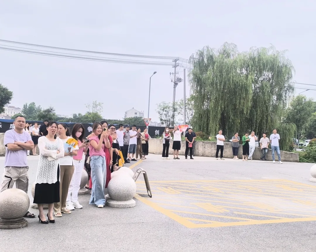 逐梦中考 不负韶华-第7张图片-四季读书网
