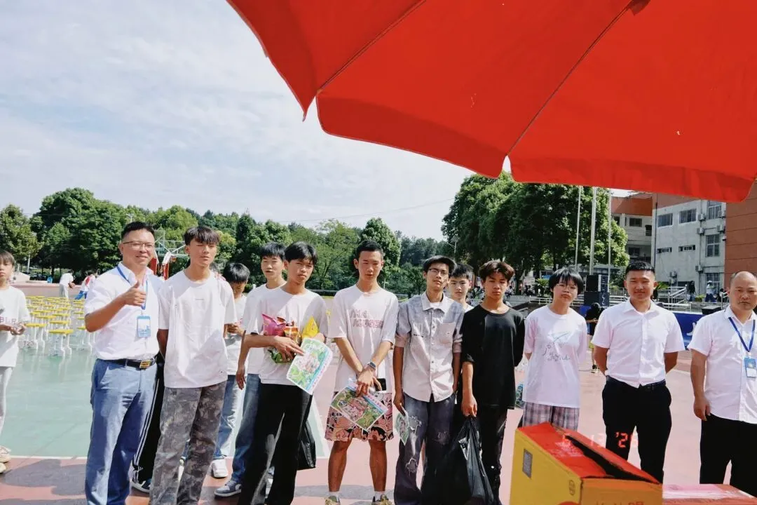中考技巧抢分,决胜希望之旅——金沙县精诚中学校园开放日圆满结束!-第48张图片-四季读书网 中考技巧抢分,决胜希望之旅——金沙县精诚中学校园开放日圆满结束!-第48张图片-四季读书网