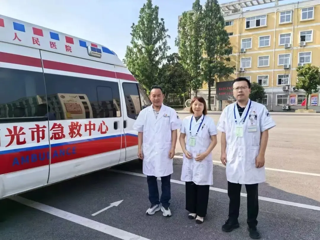 全城护航中考,学子从容赴考场-第12张图片-四季读书网 全城护航中考,学子从容赴考场-第12张图片-四季读书网