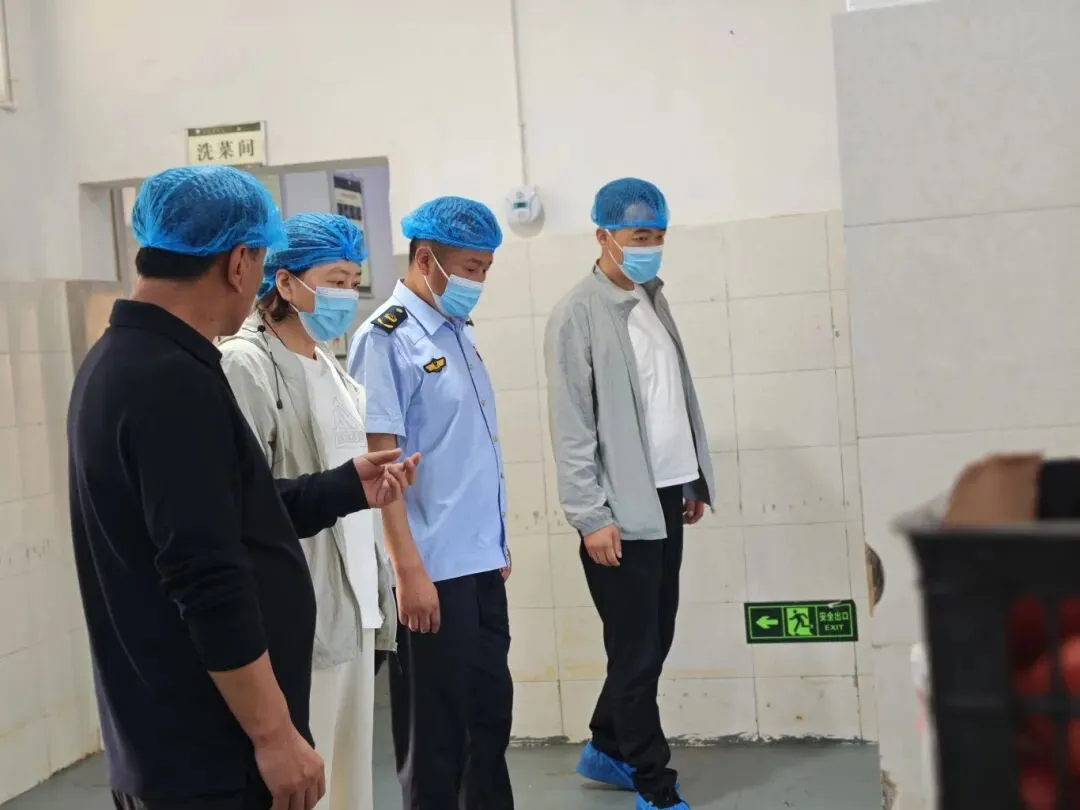 多部门聚力护航乡城中考 爱心助考温暖学子赶考路-第3张图片-四季读书网