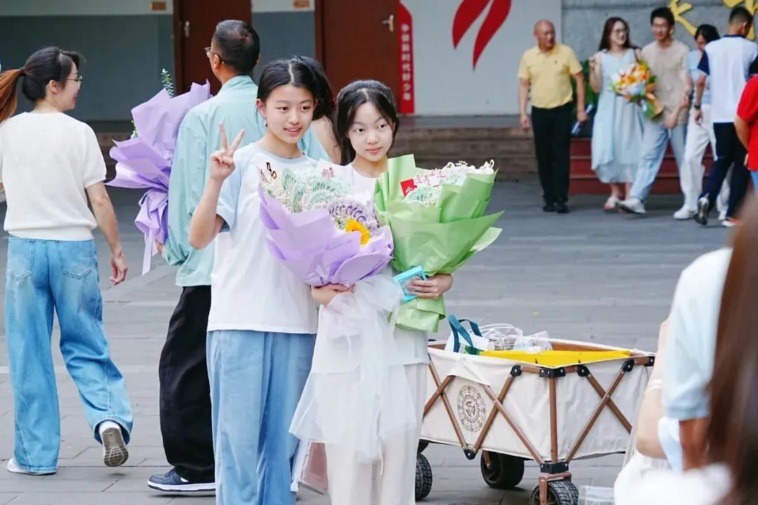 初2023级中考特辑丨师一之光 伴你同行-第47张图片-四季读书网