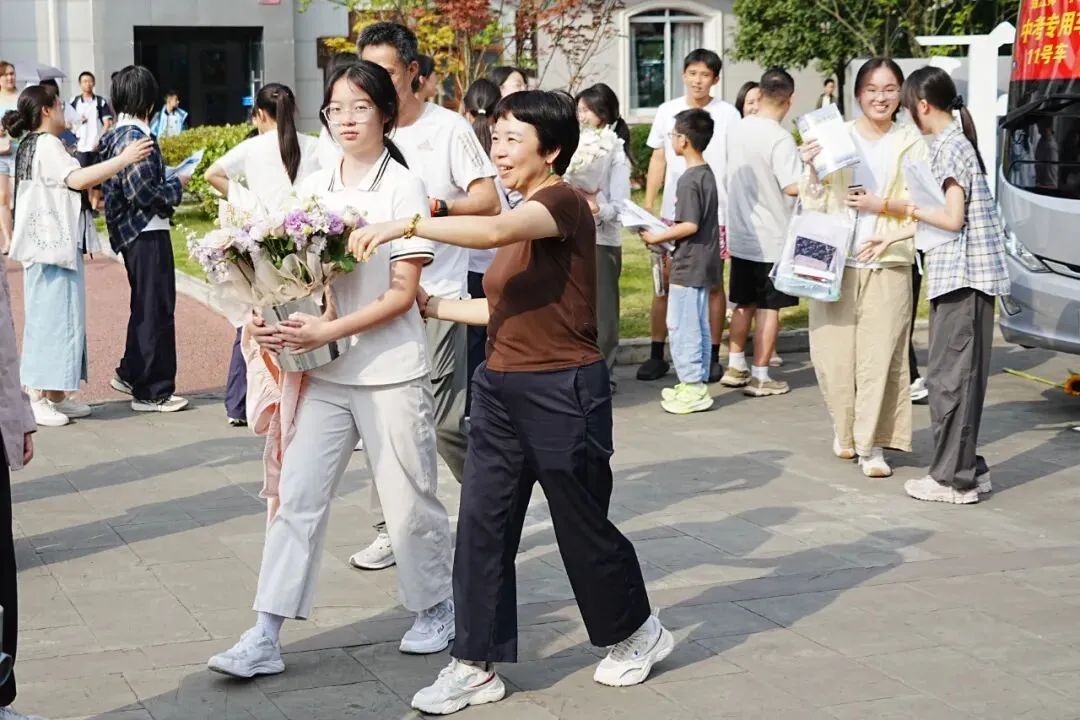 初2023级中考特辑丨师一之光 伴你同行-第48张图片-四季读书网
