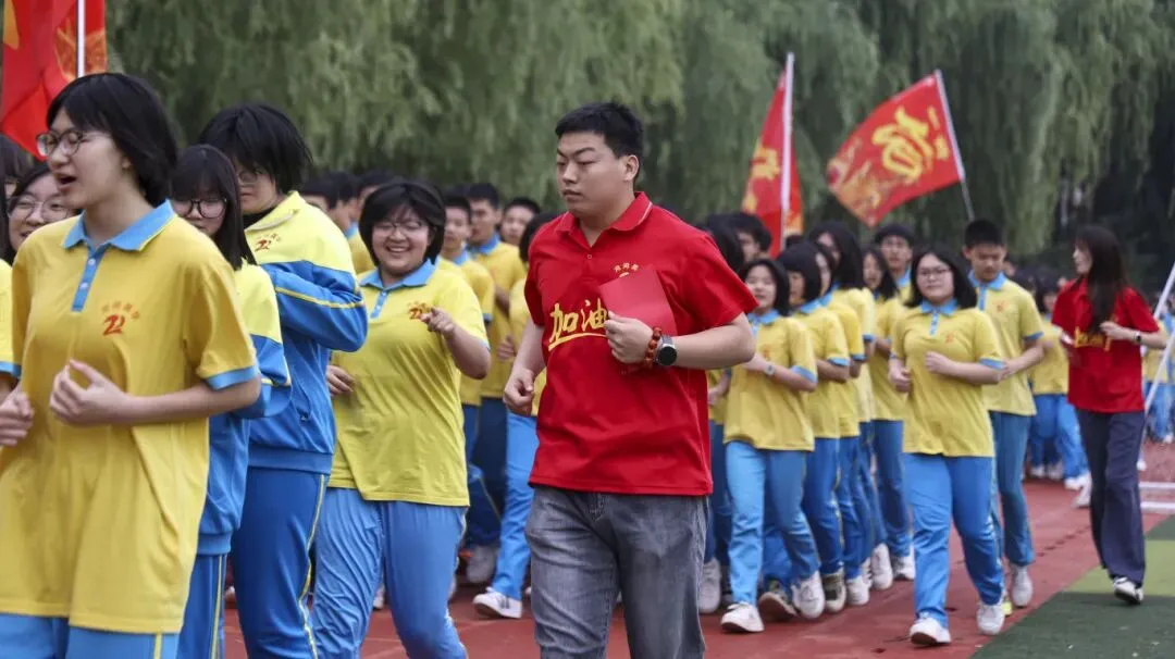 【2026驰骋中考3️⃣师礼传福】殷殷师恩助学子笔锋逐梦、金榜题名!-第14张图片-四季读书网 【2026驰骋中考3️⃣师礼传福】殷殷师恩助学子笔锋逐梦、金榜题名!-第14张图片-四季读书网