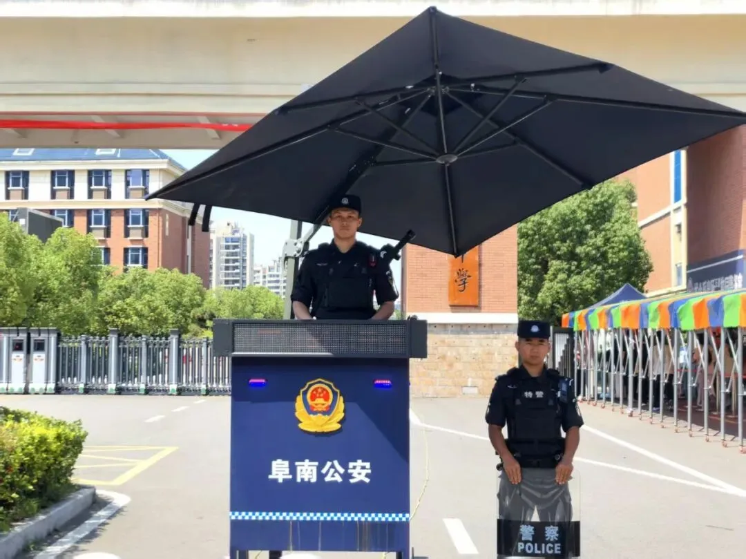 中考加油,阜南中考首日直击→-第4张图片-四季读书网 中考加油,阜南中考首日直击→-第4张图片-四季读书网