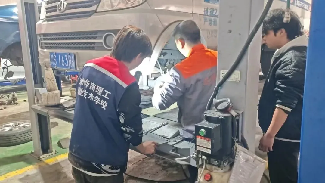 中考落幕,致达州家长:人生不是独木桥,这一“粽”虽迟但到!-第19张图片-四季读书网 中考落幕,致达州家长:人生不是独木桥,这一“粽”虽迟但到!-第19张图片-四季读书网