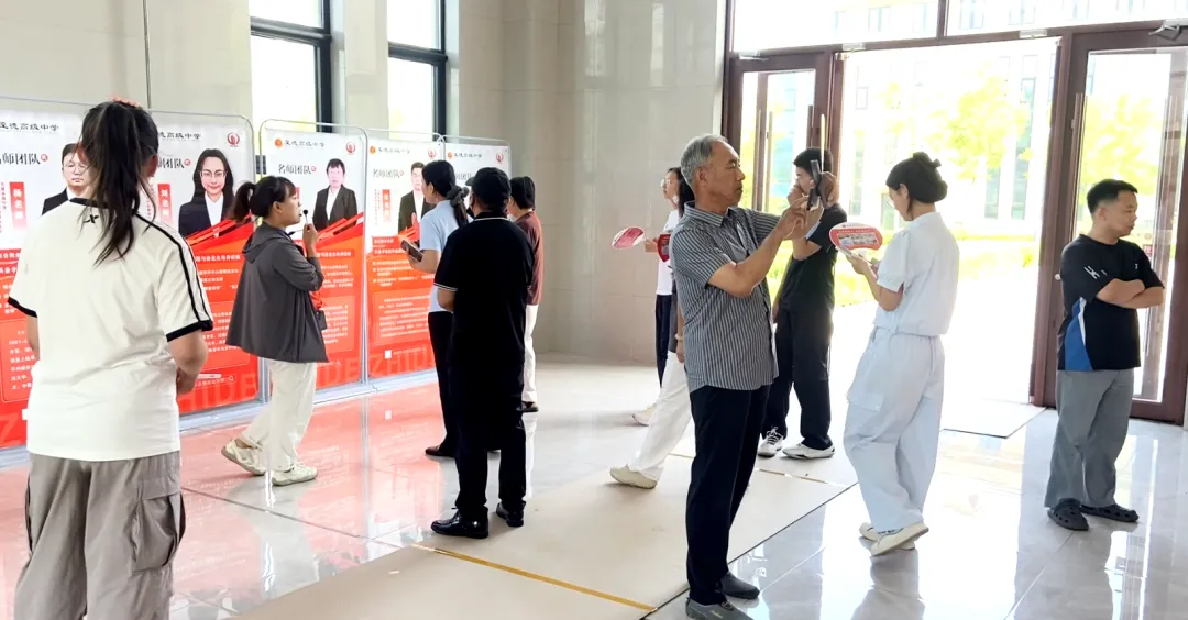 备考专家助力,打通中考最后一公里 |至德高级中学大型校园开放日圆满举行-第16张图片-四季读书网 备考专家助力,打通中考最后一公里 |至德高级中学大型校园开放日圆满举行-第16张图片-四季读书网