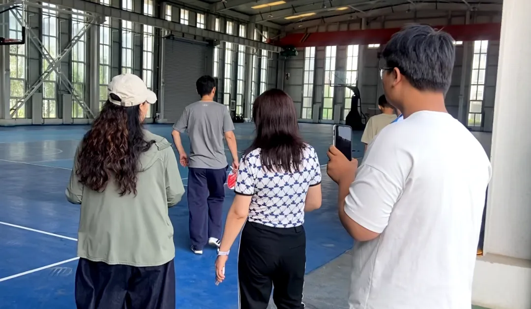 备考专家助力,打通中考最后一公里 |至德高级中学大型校园开放日圆满举行-第17张图片-四季读书网 备考专家助力,打通中考最后一公里 |至德高级中学大型校园开放日圆满举行-第17张图片-四季读书网