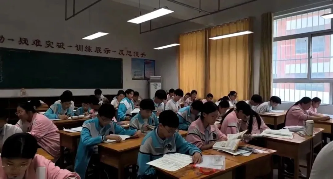 毕业季|中考次日:放平心态,稳扎稳打-第18张图片-四季读书网 毕业季|中考次日:放平心态,稳扎稳打-第18张图片-四季读书网