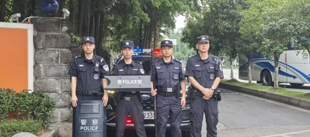 中考收官,成长不止-第14张图片-四季读书网 中考收官,成长不止-第14张图片-四季读书网