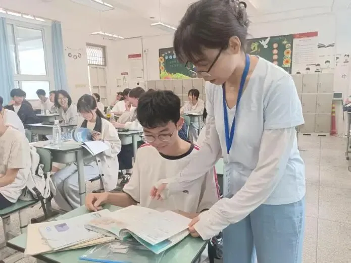 中考收官,成长不止-第34张图片-四季读书网 中考收官,成长不止-第34张图片-四季读书网