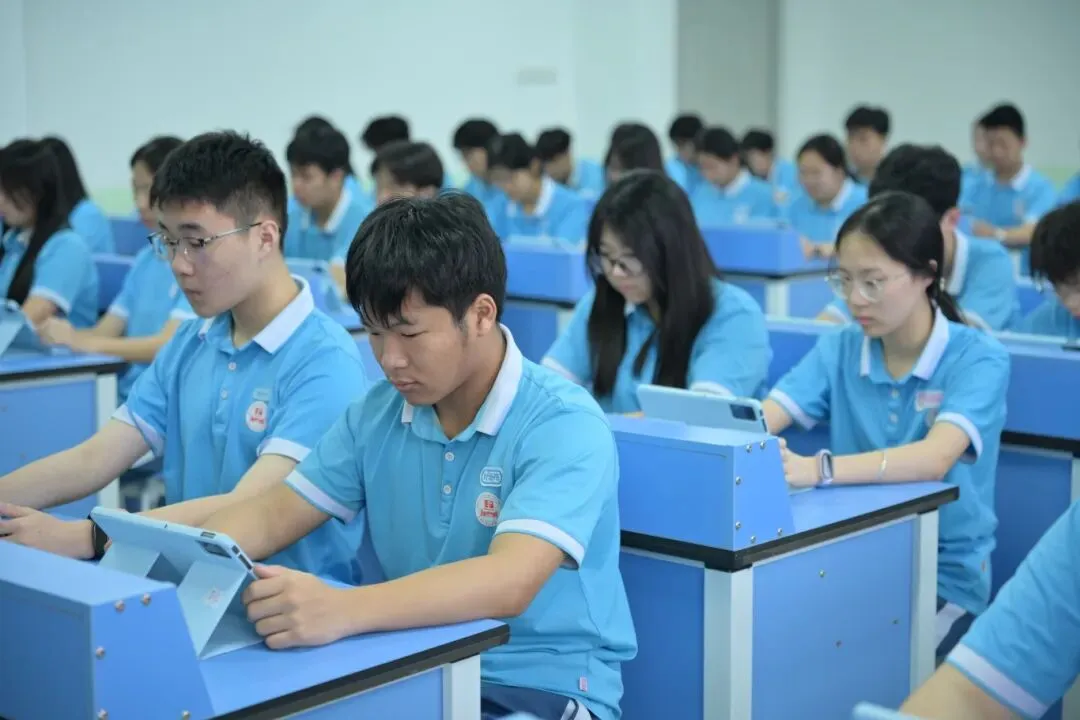 中考倒计时,升学选择犯难?或许建州外国语高级中学能给你答案!-第13张图片-四季读书网