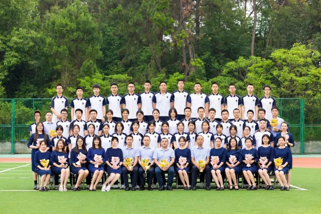 中考凯旋丨初三旅程圆满收官,人生全新副本即将解锁!-第14张图片-四季读书网 中考凯旋丨初三旅程圆满收官,人生全新副本即将解锁!-第14张图片-四季读书网