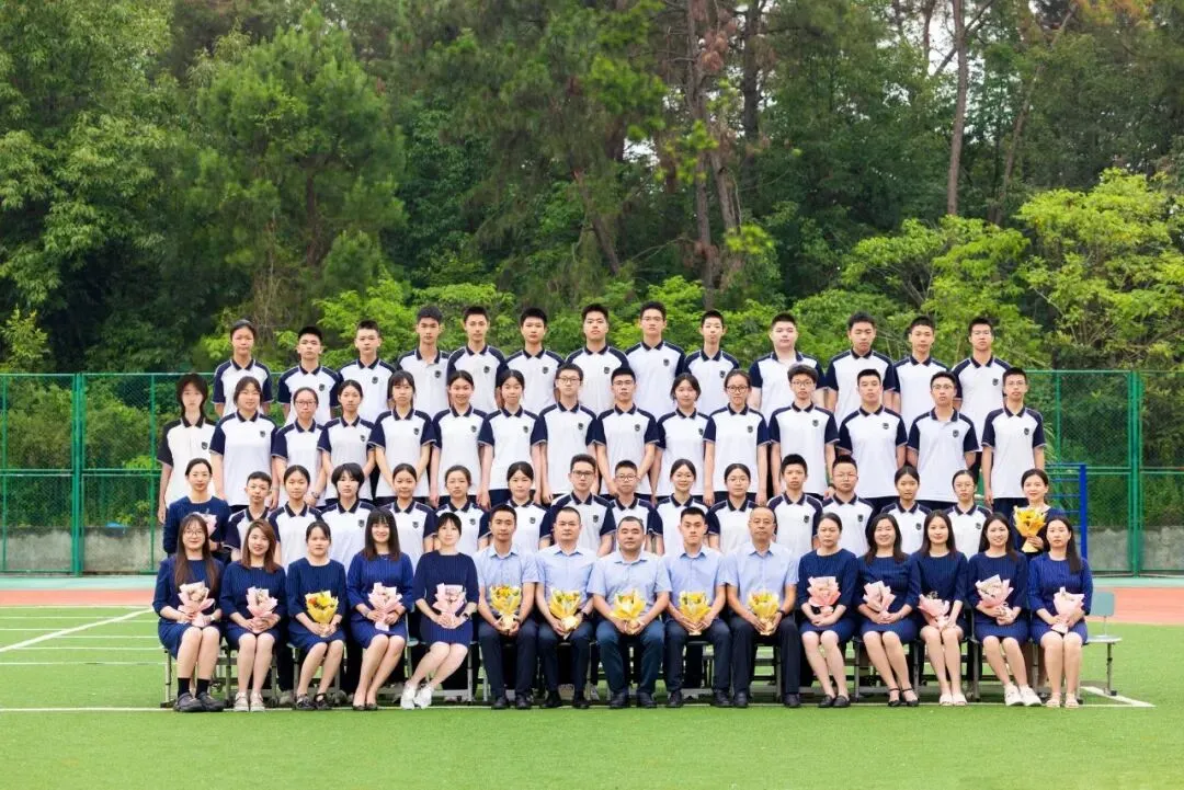 中考凯旋丨初三旅程圆满收官,人生全新副本即将解锁!-第15张图片-四季读书网 中考凯旋丨初三旅程圆满收官,人生全新副本即将解锁!-第15张图片-四季读书网