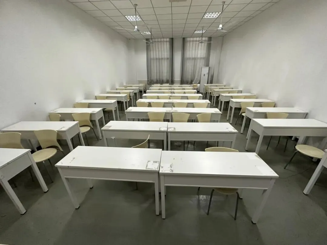 6月英语AB级真题参考答案-第16张图片-四季读书网 6月英语AB级真题参考答案-第16张图片-四季读书网