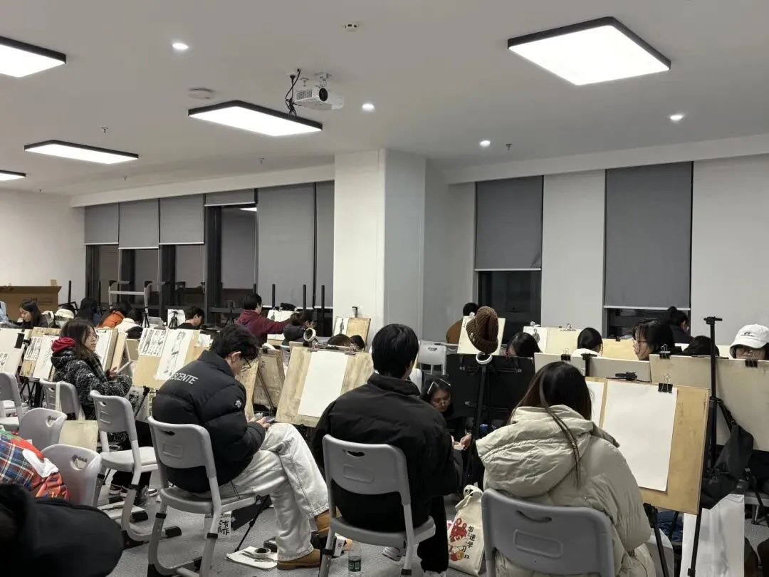 6月英语AB级真题参考答案-第44张图片-四季读书网 6月英语AB级真题参考答案-第44张图片-四季读书网