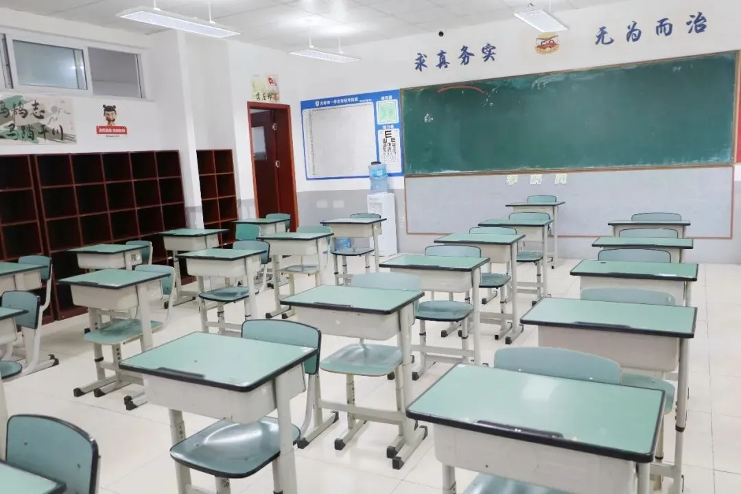 中考凯旋丨初三旅程圆满收官,人生全新副本即将解锁!-第93张图片-四季读书网 中考凯旋丨初三旅程圆满收官,人生全新副本即将解锁!-第93张图片-四季读书网