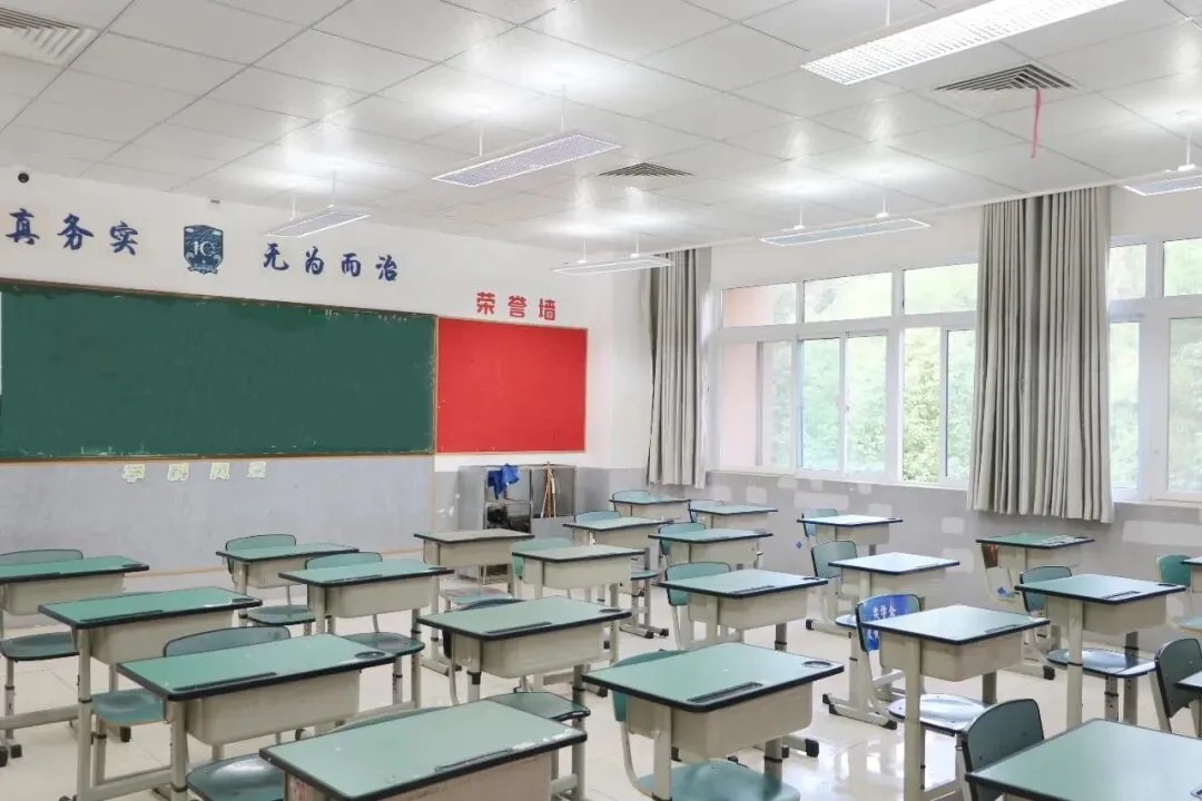 中考凯旋丨初三旅程圆满收官,人生全新副本即将解锁!-第102张图片-四季读书网 中考凯旋丨初三旅程圆满收官,人生全新副本即将解锁!-第102张图片-四季读书网
