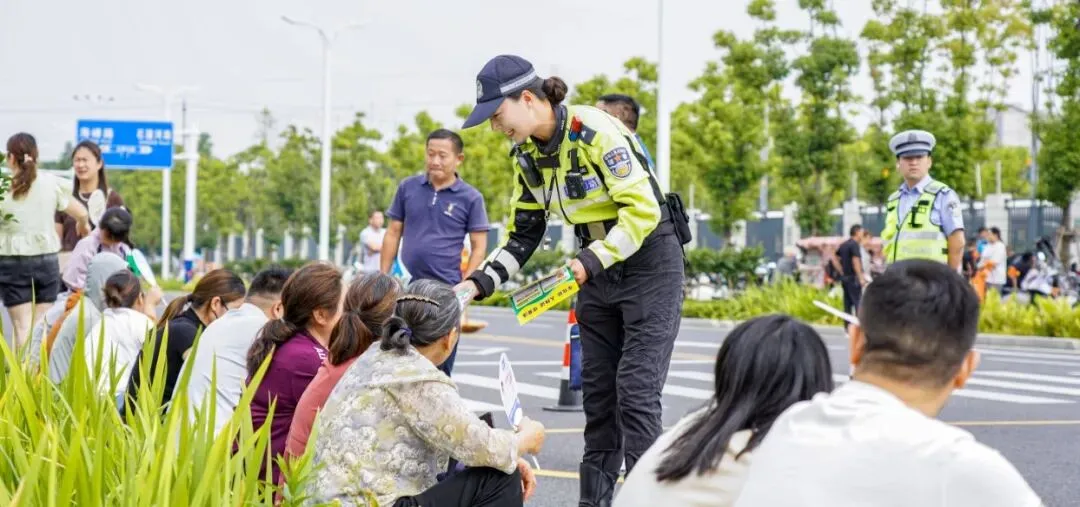 护航中考,助梦远航!-第25张图片-四季读书网