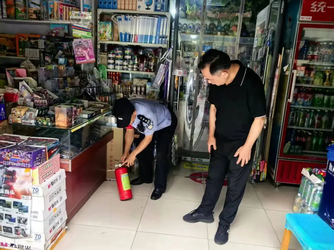 护航中考 | “警”随中考,全力以“护”!包河公安护航梦想启程!-第6张图片-四季读书网 护航中考 | “警”随中考,全力以“护”!包河公安护航梦想启程!-第6张图片-四季读书网