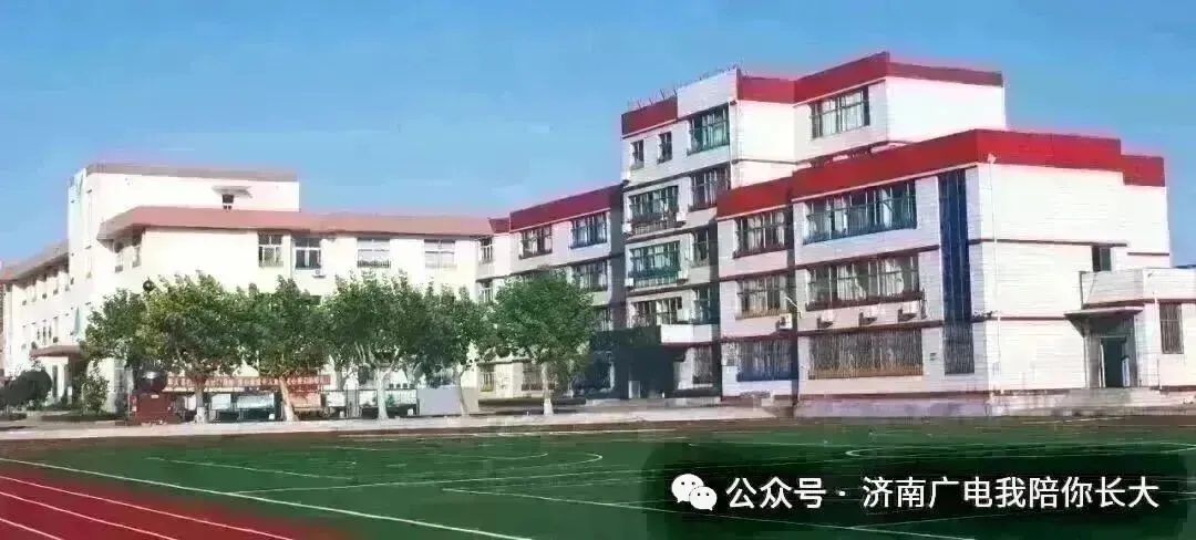 少年乘风破浪 中考圆梦前行——莱芜区汶源学校-第10张图片-四季读书网 少年乘风破浪 中考圆梦前行——莱芜区汶源学校-第10张图片-四季读书网