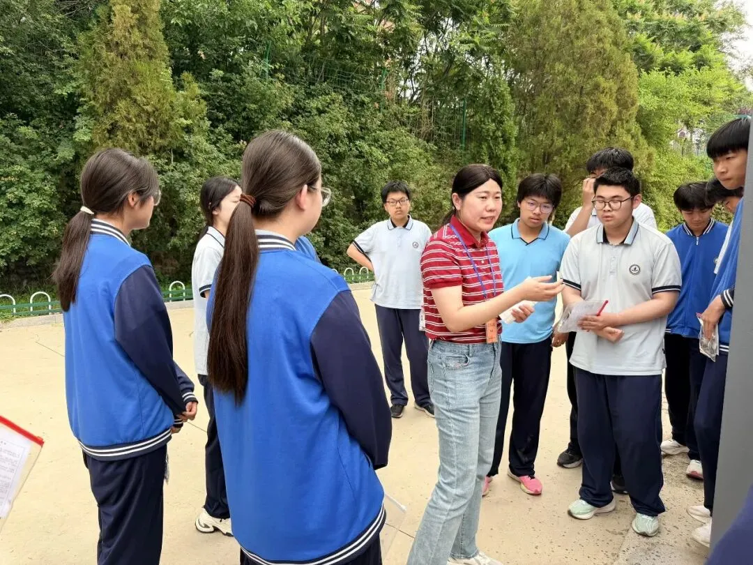 【全环境立德树人·中考纪实】少年扶摇正当时 笔揽星河赴青云——长岛第二实验学校暖心送考,为学子助威-第16张图片-四季读书网