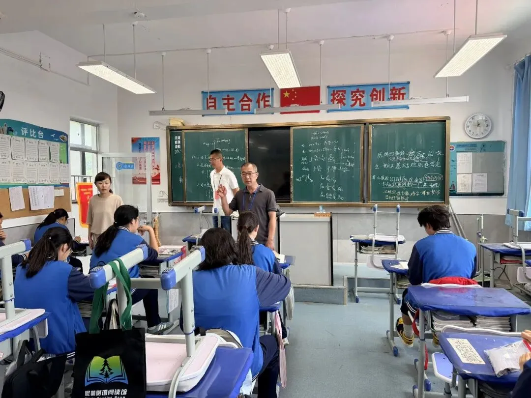 【全环境立德树人·中考纪实】少年扶摇正当时 笔揽星河赴青云——长岛第二实验学校暖心送考,为学子助威-第21张图片-四季读书网