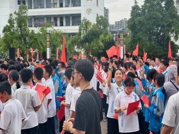 南平学子为中考青春放歌!-第9张图片-四季读书网 南平学子为中考青春放歌!-第9张图片-四季读书网
