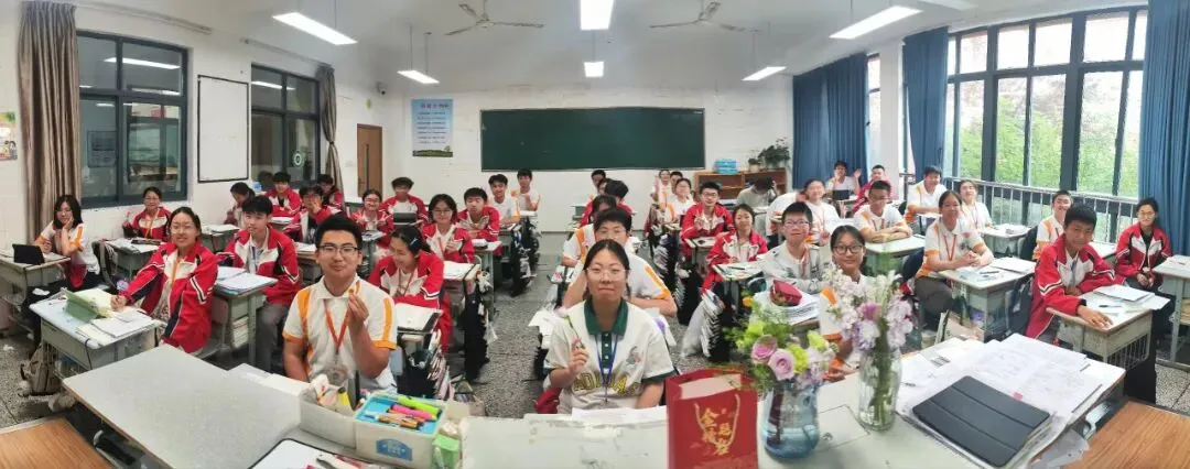 为青春加冕,中考加油!-第4张图片-四季读书网 为青春加冕,中考加油!-第4张图片-四季读书网