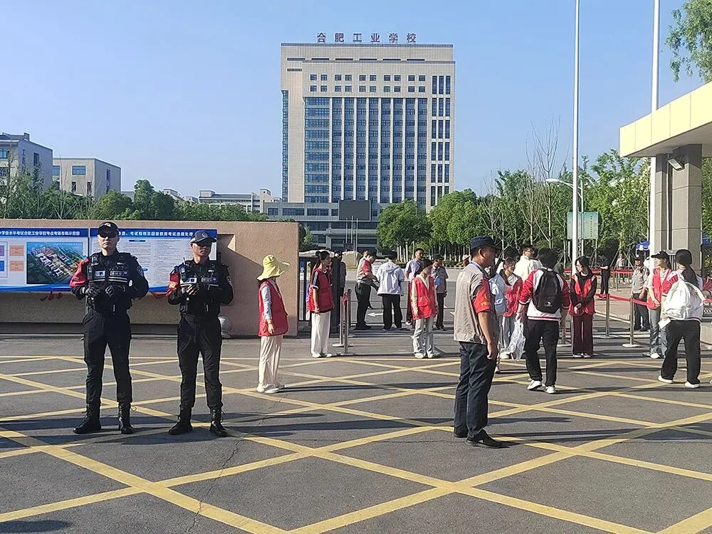 中考首日,磨店社区暖心护航-第8张图片-四季读书网 中考首日,磨店社区暖心护航-第8张图片-四季读书网