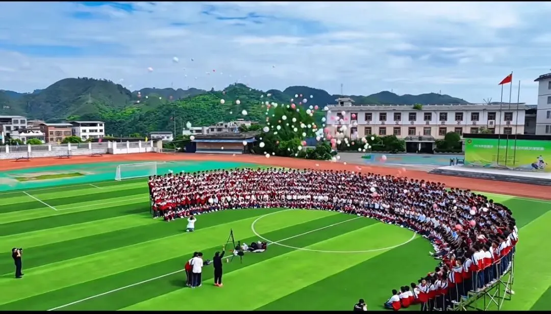 逐梦中考 轻装前行 决胜今夏-第51张图片-四季读书网