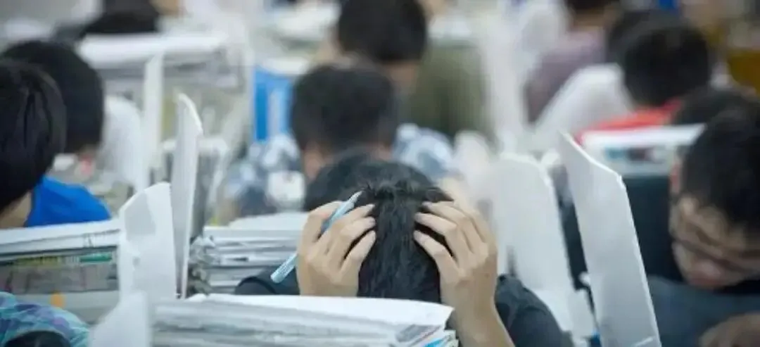 为什么高考不统一试卷?专家:不是没用过,只因历史教训太惨烈!-第7张图片-四季读书网