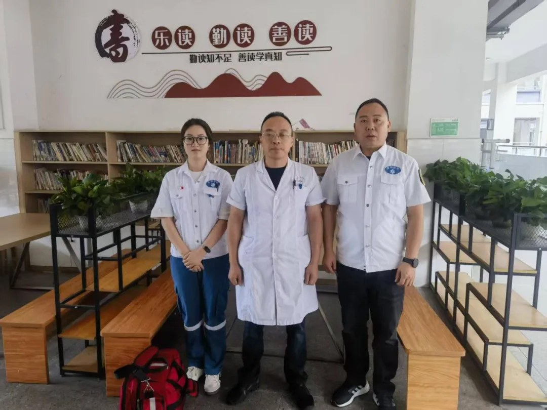 致敬每一位坚守岗位的中考保障工作者-第12张图片-四季读书网