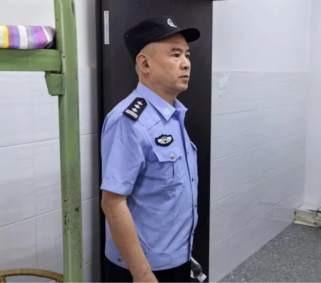 致敬每一位坚守岗位的中考保障工作者-第21张图片-四季读书网