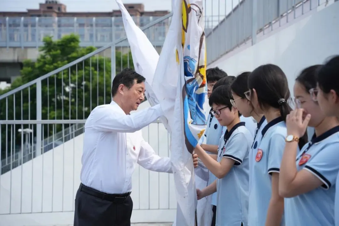 世外文贤2026届中考出征-第7张图片-四季读书网