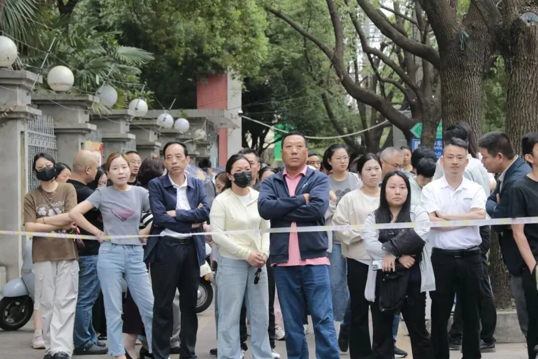 现场直击!兴化中考,开考!-第13张图片-四季读书网