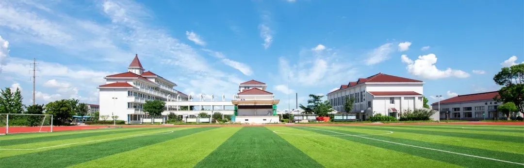 【校园动态】逐梦中考踏歌行 不负韶华勇争先 —— 河塘中学隆重举行 2026 届初三壮行仪式-第1张图片-四季读书网