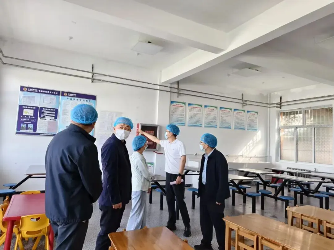 护航中考迎端午——远门镇扎实开展安全生产大检查-第6张图片-四季读书网 护航中考迎端午——远门镇扎实开展安全生产大检查-第6张图片-四季读书网