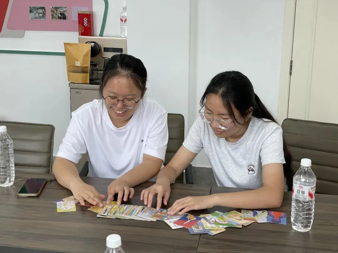 减压赋能,筑梦远航——望河社区开展中考考前心理辅导暨志愿填报防诈宣传活动-第6张图片-四季读书网 减压赋能,筑梦远航——望河社区开展中考考前心理辅导暨志愿填报防诈宣传活动-第6张图片-四季读书网