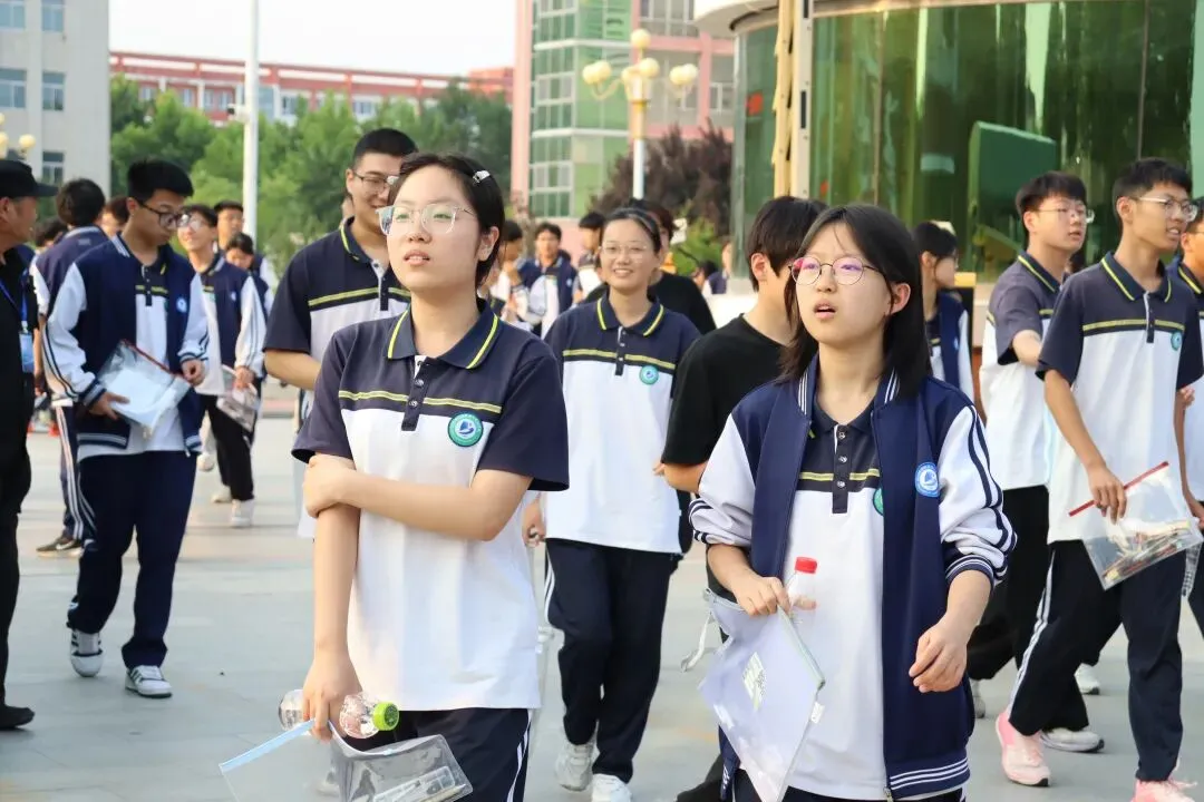 沾化2026中考圆满收官!逐梦路上 全城保驾护航-第7张图片-四季读书网 沾化2026中考圆满收官!逐梦路上 全城保驾护航-第7张图片-四季读书网