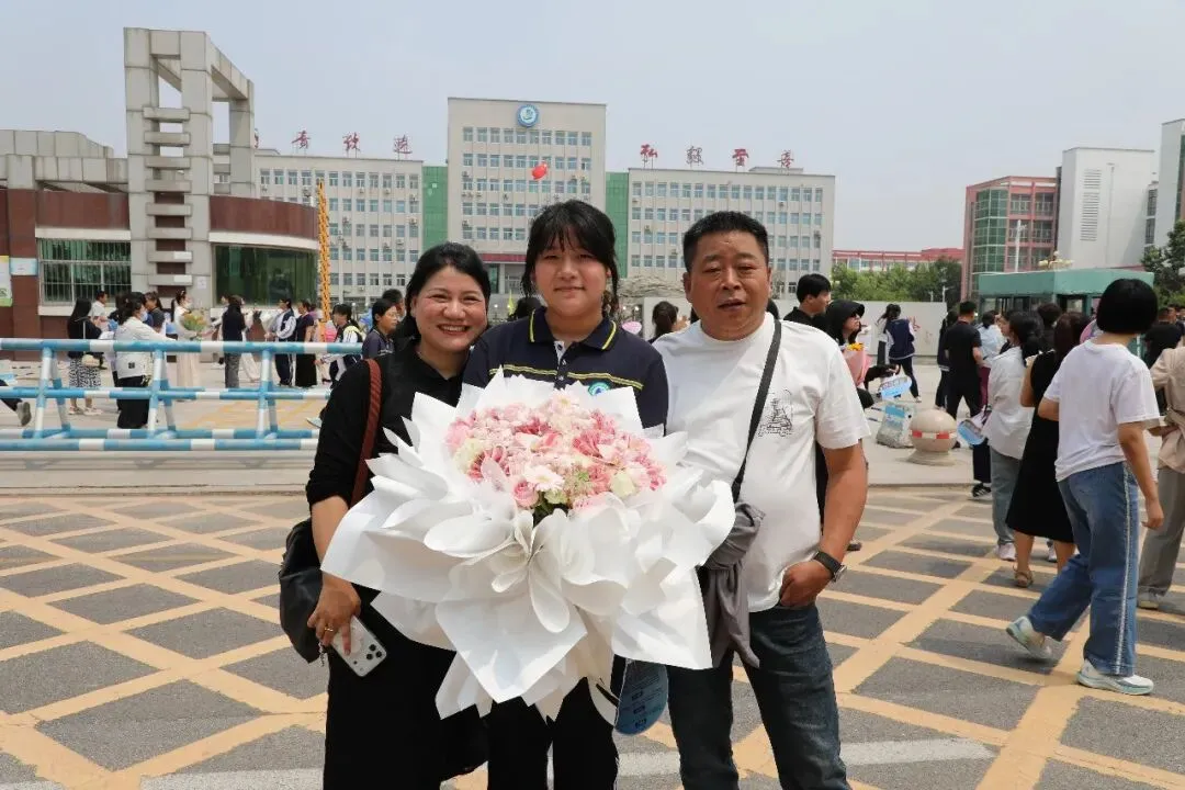 沾化2026中考圆满收官!逐梦路上 全城保驾护航-第51张图片-四季读书网 沾化2026中考圆满收官!逐梦路上 全城保驾护航-第51张图片-四季读书网