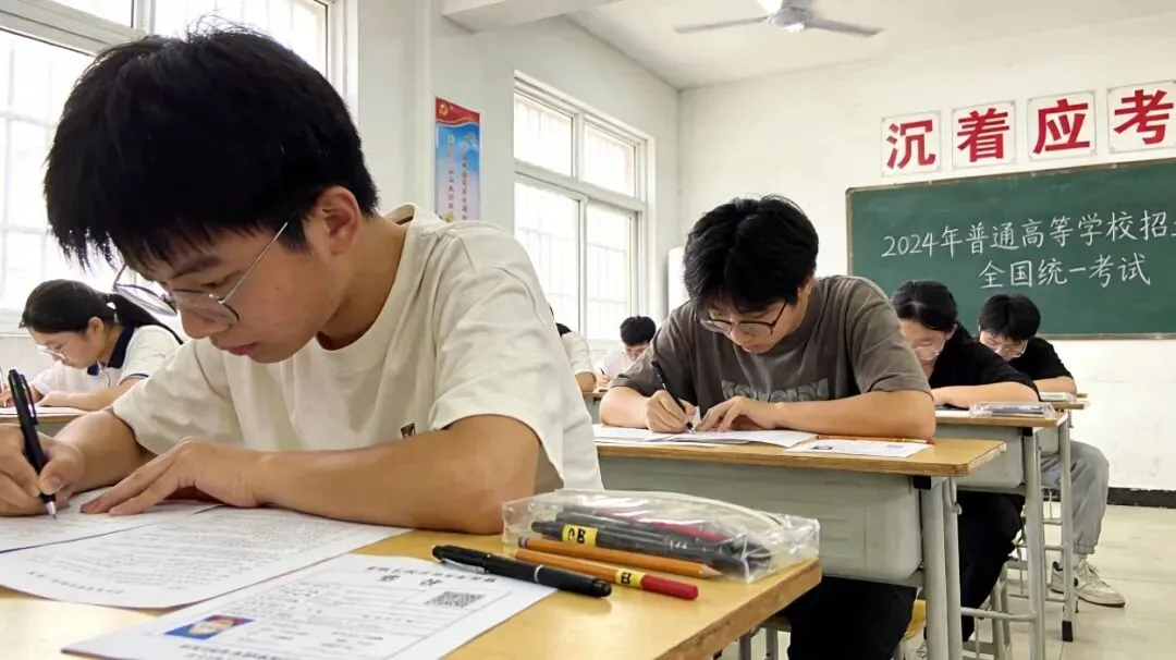 全国印刷厂遍地都是,高考试卷为何只敢放在监狱印刷?-第7张图片-四季读书网 全国印刷厂遍地都是,高考试卷为何只敢放在监狱印刷?-第7张图片-四季读书网
