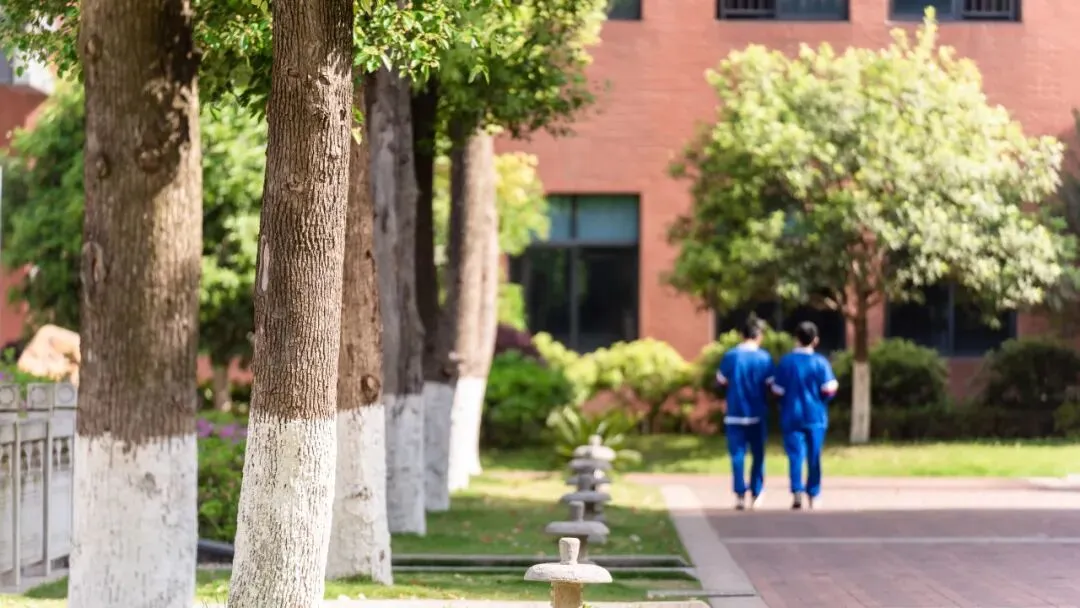 中考加油 | 以从容赴考场,以笃行致远方-第4张图片-四季读书网 中考加油 | 以从容赴考场,以笃行致远方-第4张图片-四季读书网