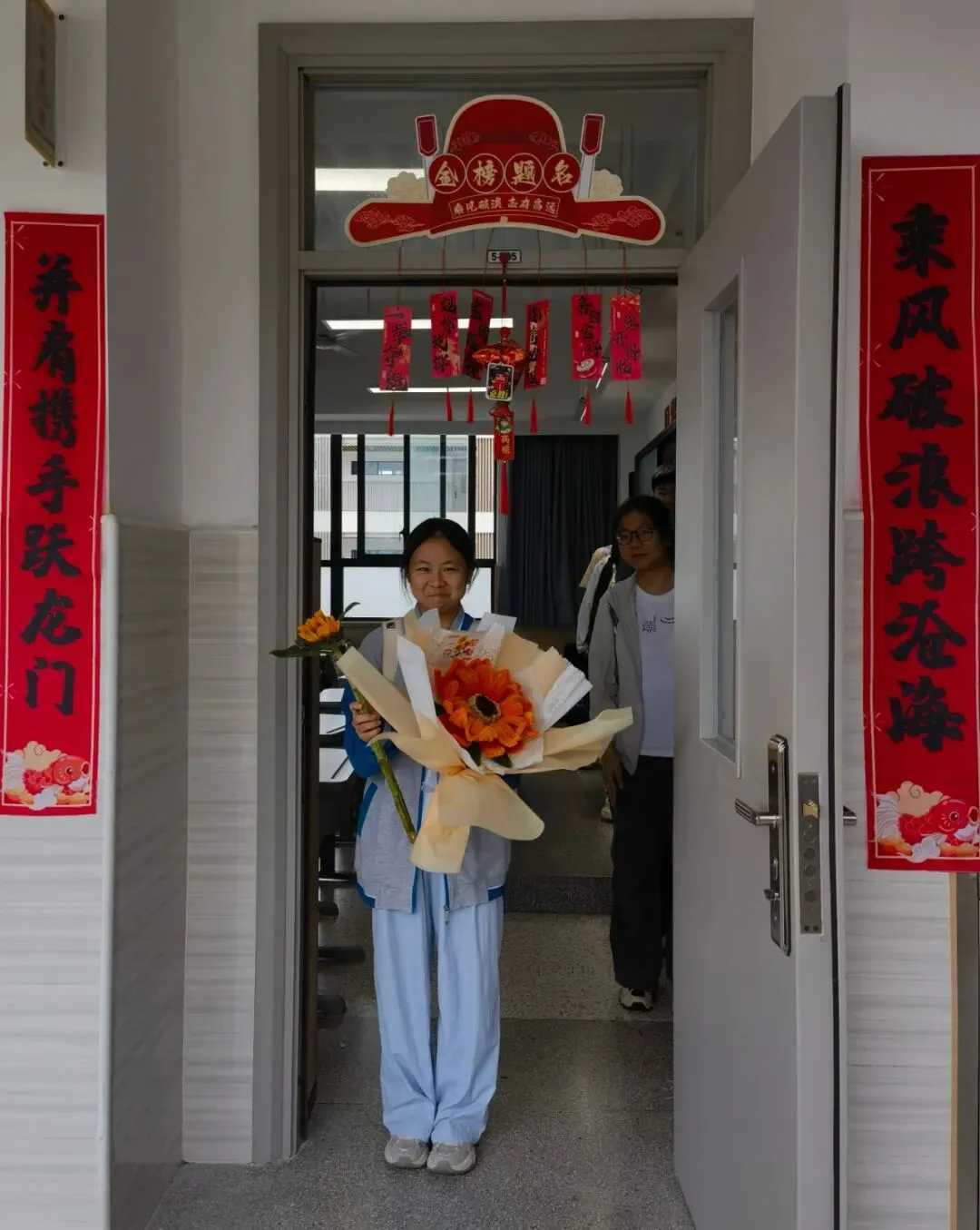 中考特辑 l 梅里少年,请上马!这份专属宠爱已备好,只等你乘风破浪.-第25张图片-四季读书网
