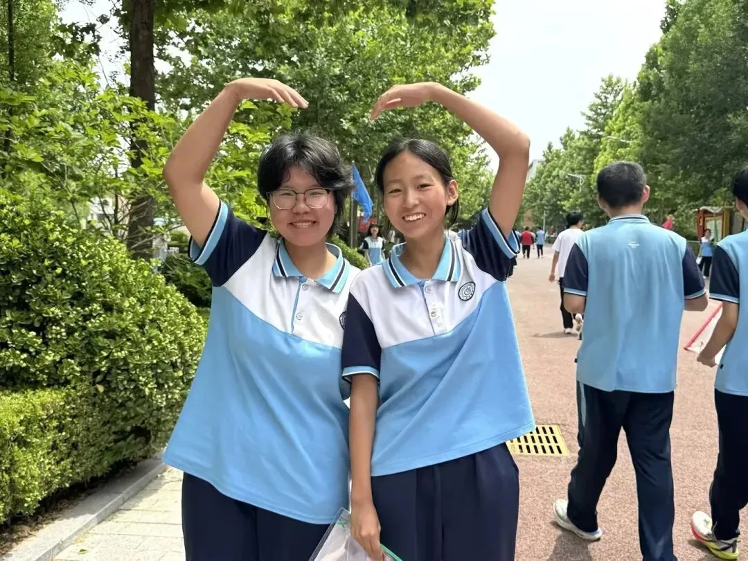 中考收官!合笔如愿,下一站见!-第14张图片-四季读书网