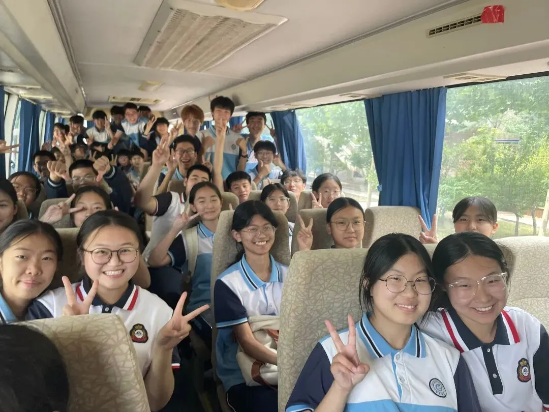 中考收官!合笔如愿,下一站见!-第21张图片-四季读书网