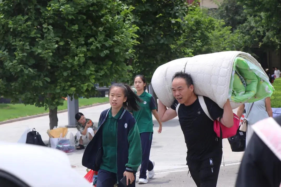 中考收官!合笔如愿,下一站见!-第46张图片-四季读书网